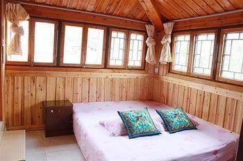 Fenghuang Post House Hotel Zewnętrze zdjęcie